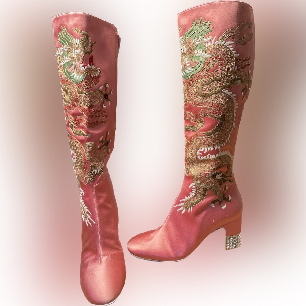 Beautiful Gucci Embroidered Dragon Boots with Crystal Heels.